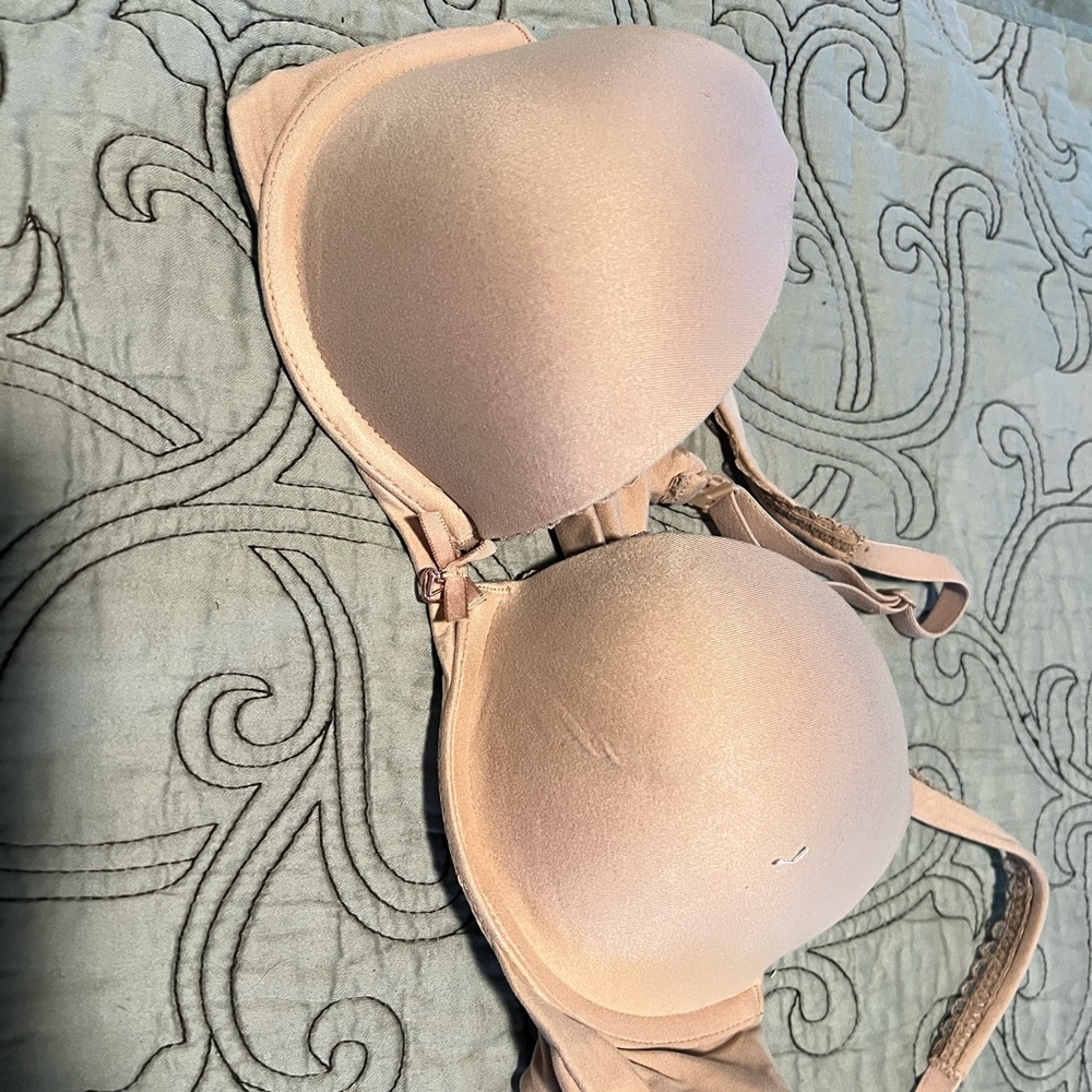 Nude Victoria’s Secret push up bra - 36B
